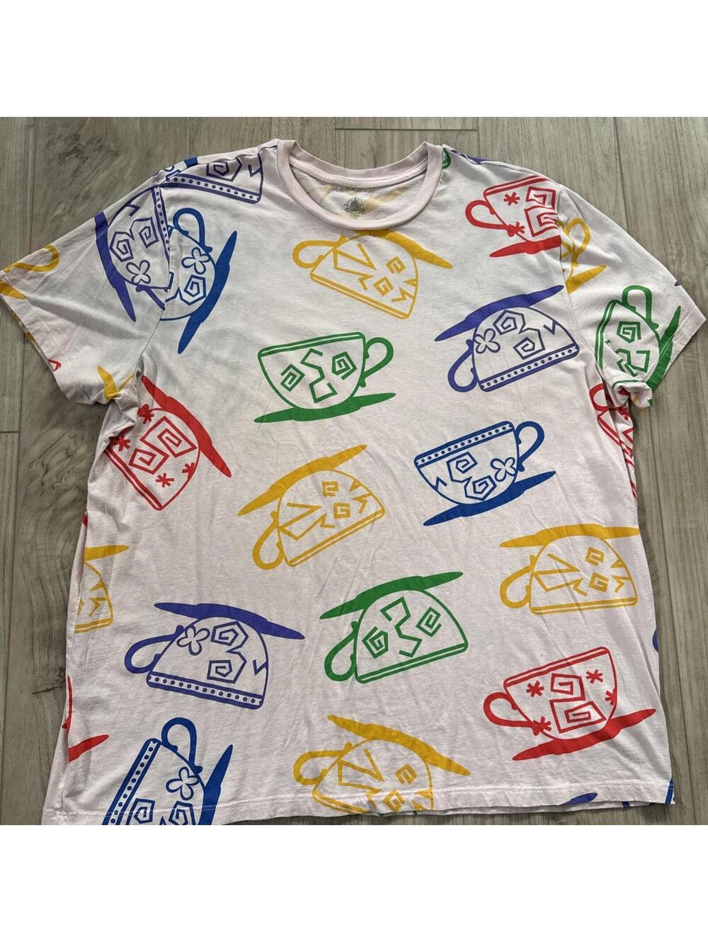 Disneyland Mad Tea Party XXL t shirt Tea Cup print all over shirt